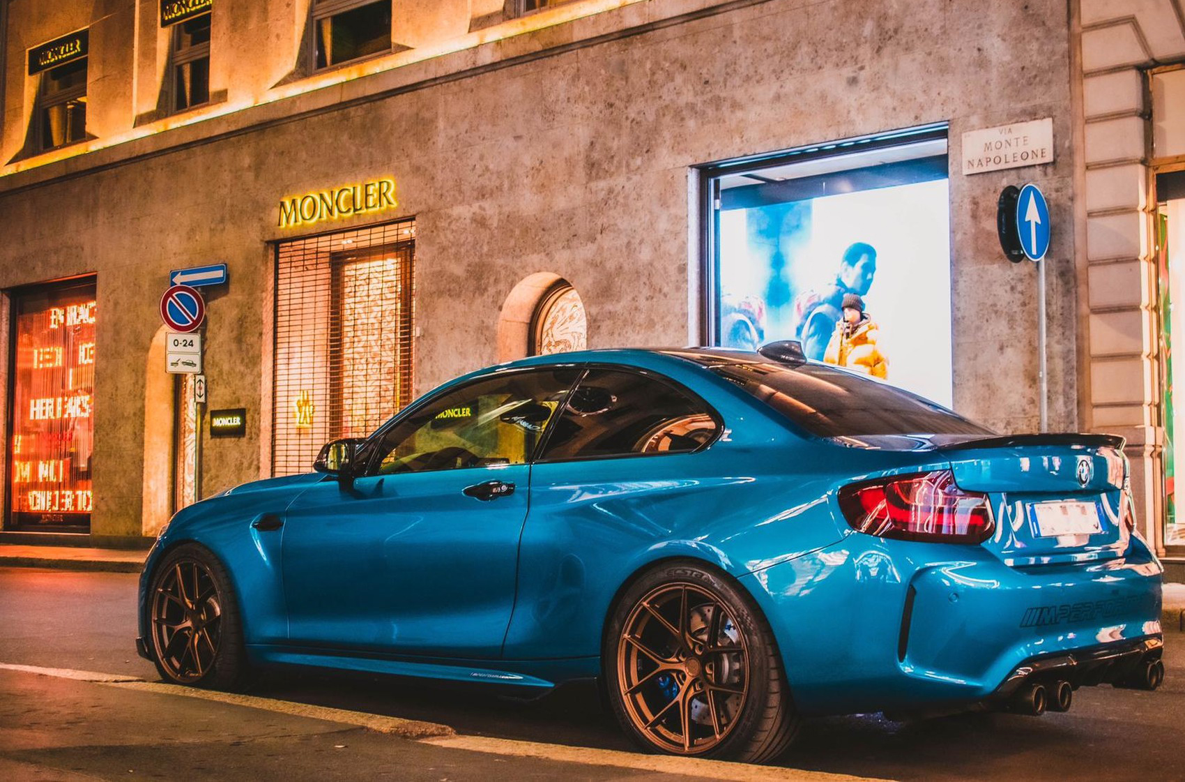 BMW 2 Series / M2