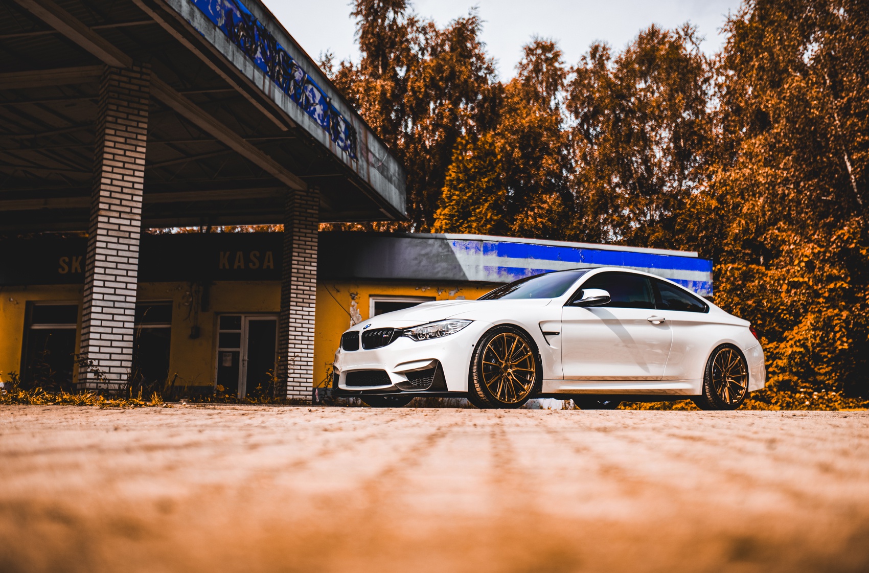 BMW 4 series / M4