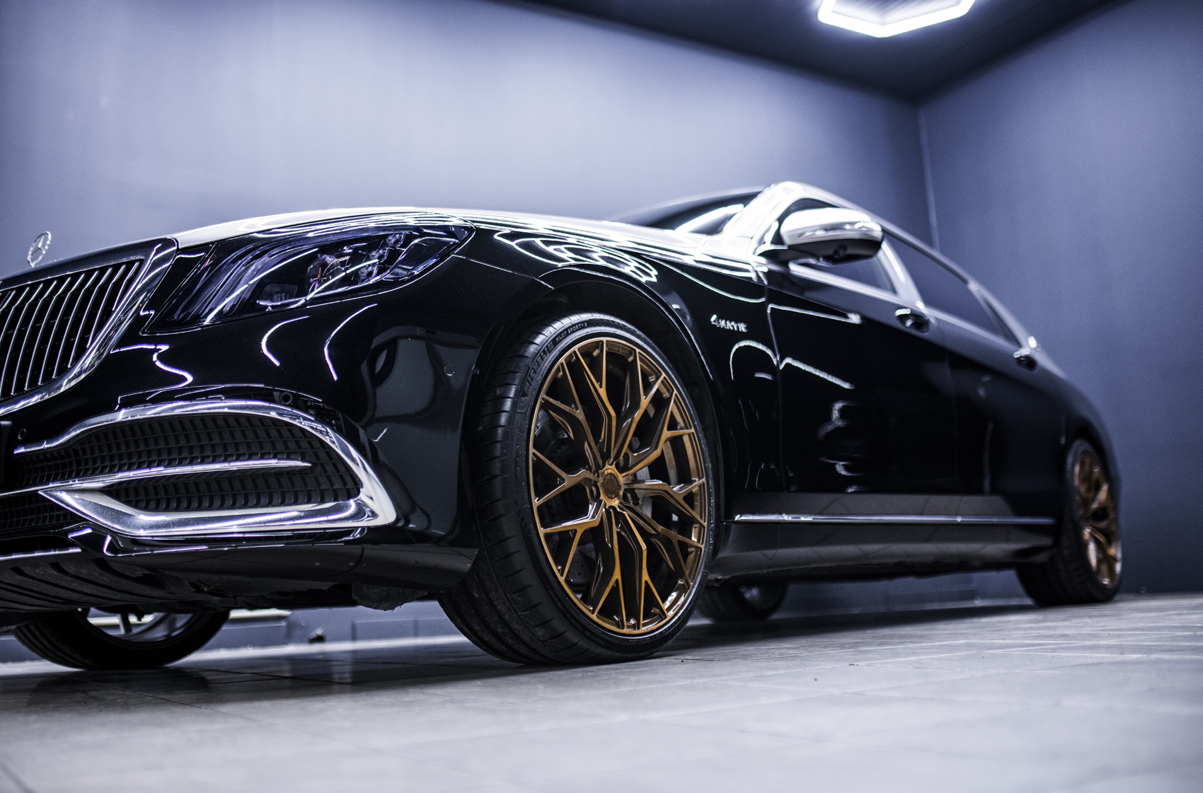 Mercedes-Benz Maybach 560