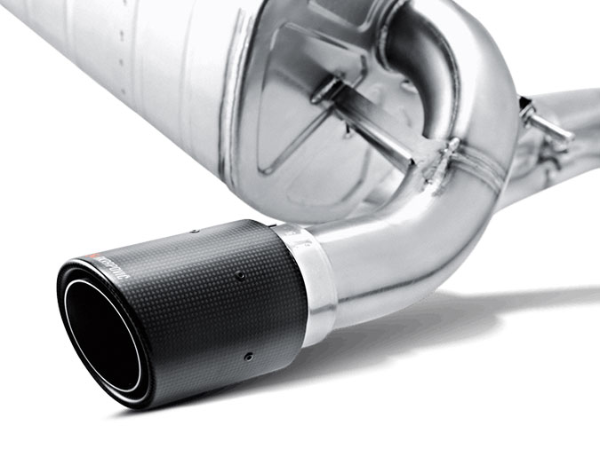 Akrapovic Verbindungsrohr 1