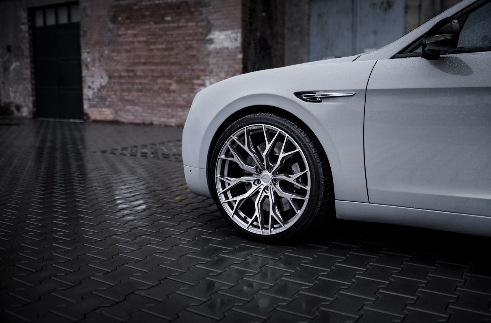 Bentley Continental Flying Spur