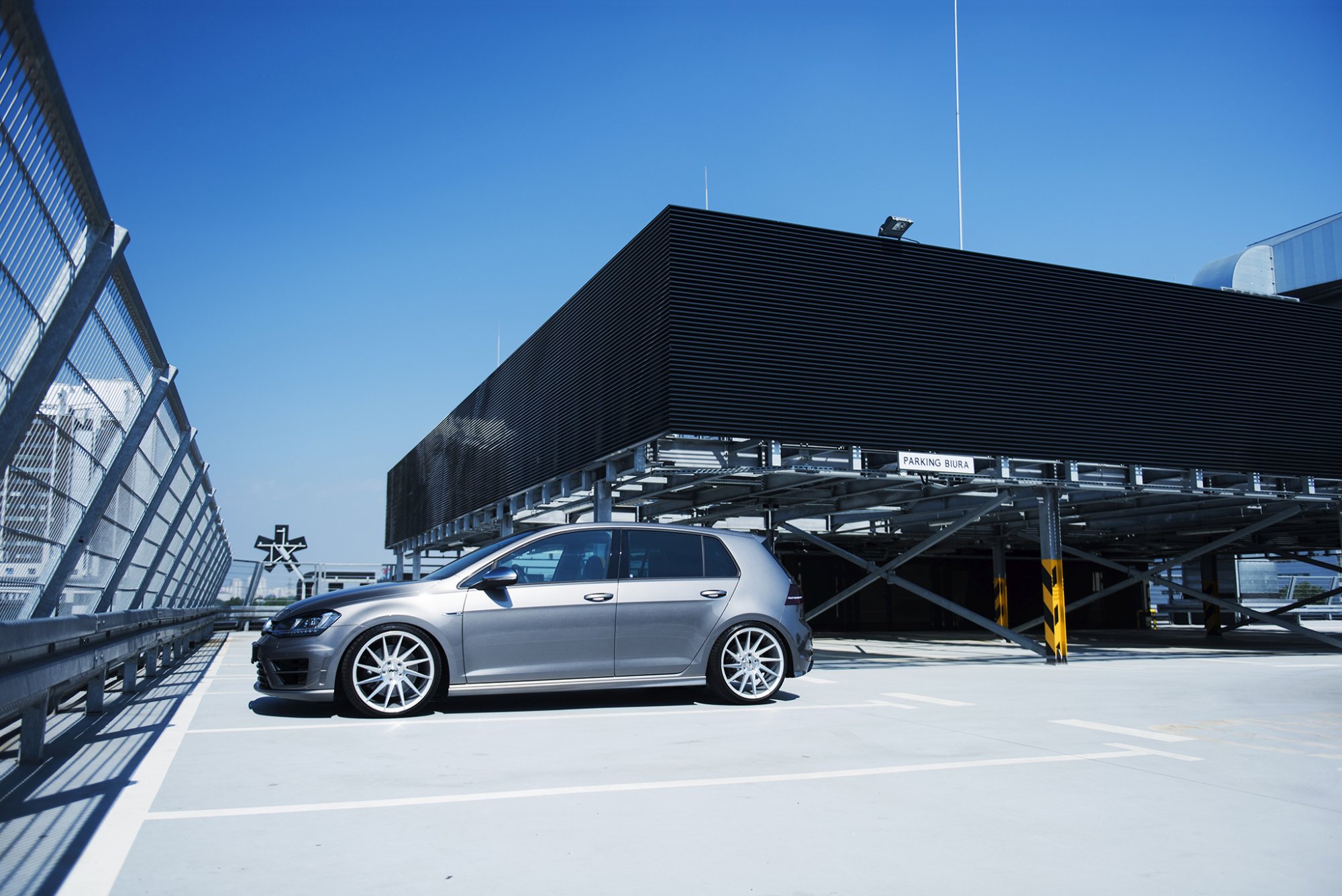 Volkswagen Golf / R / GTI