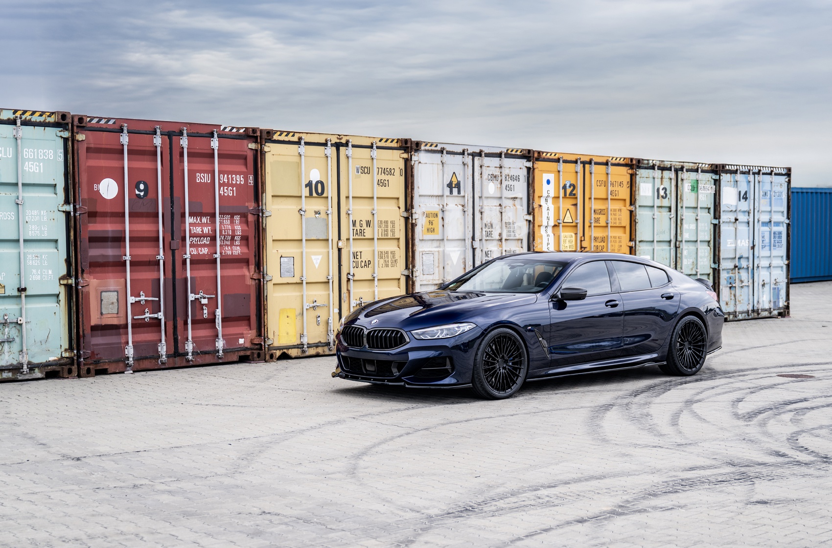 BMW M850