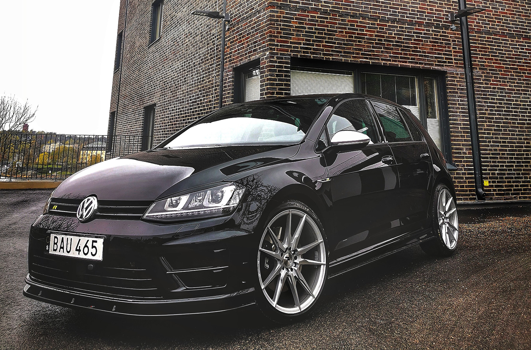 Volkswagen Golf / R / GTI