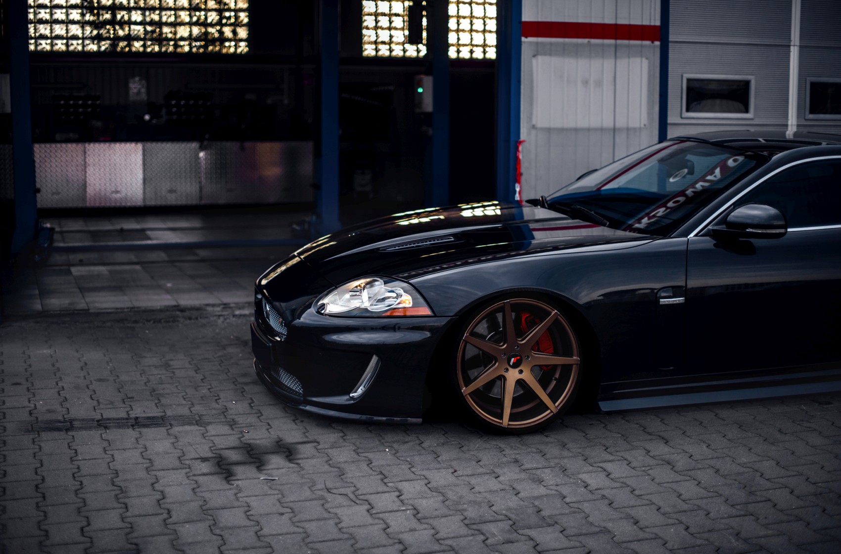 Jaguar XKR-S