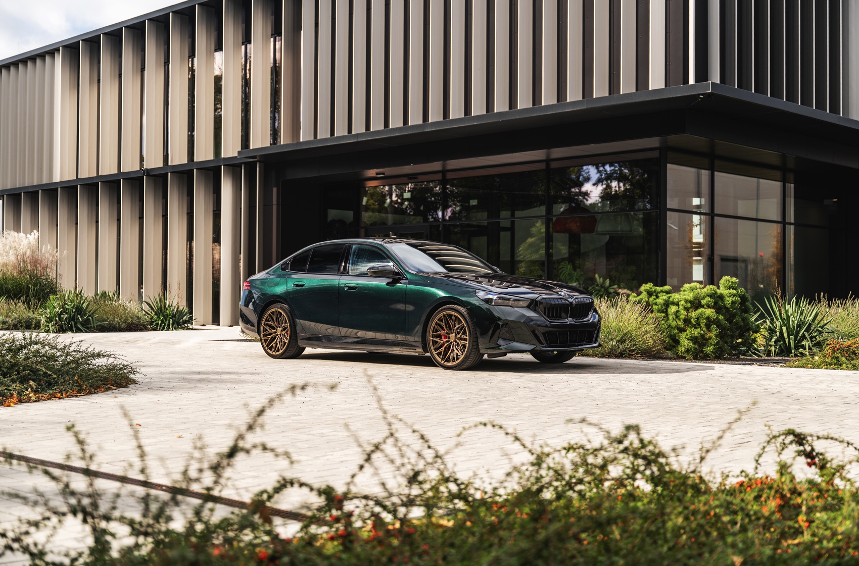vesser-vsr1-bmw-5-series-246-01