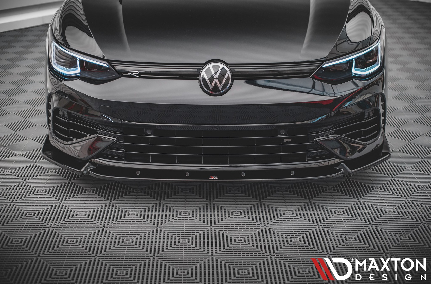 Volkswagen Golf / R / GTI