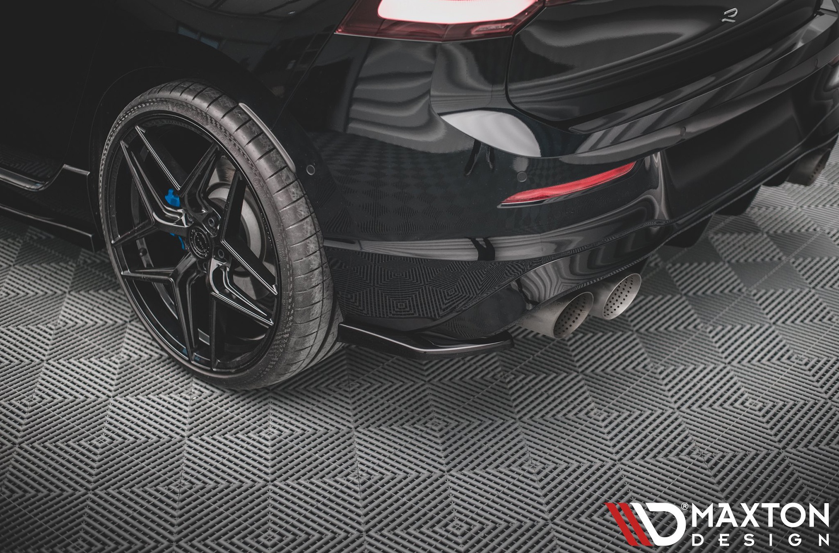 Volkswagen Golf / R / GTI