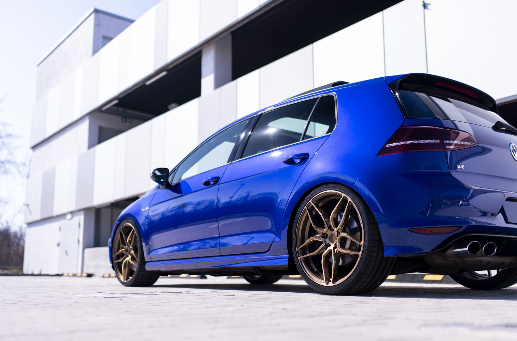 Volkswagen Golf / R / GTI