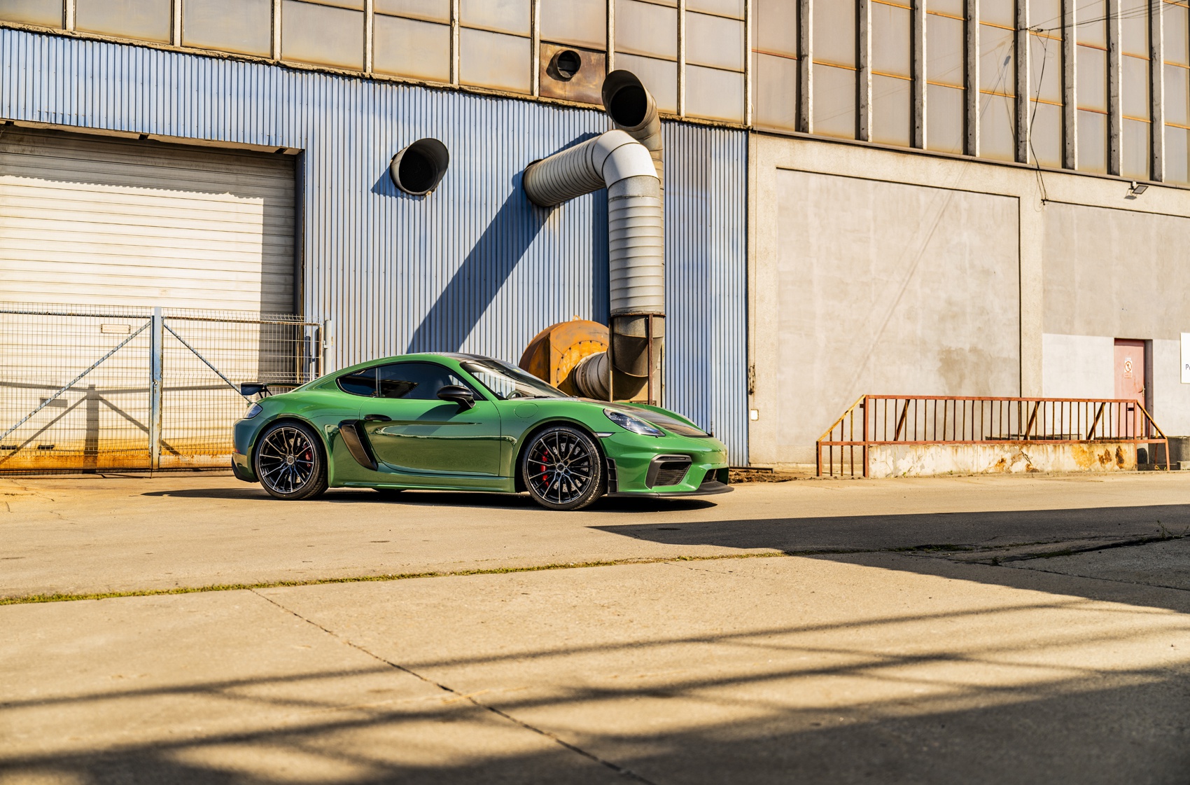 Porsche 718 GT4