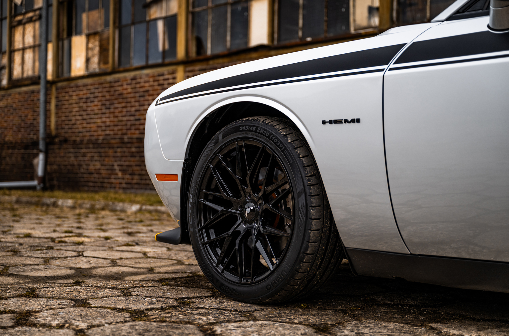 Dodge Challenger