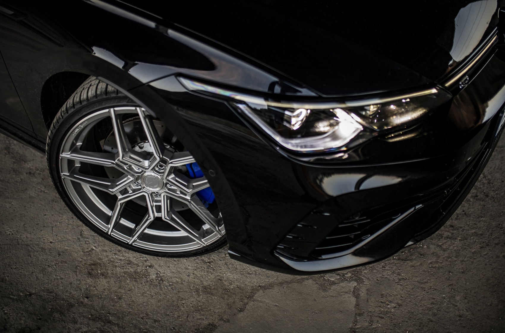 Volkswagen Golf / R / GTI