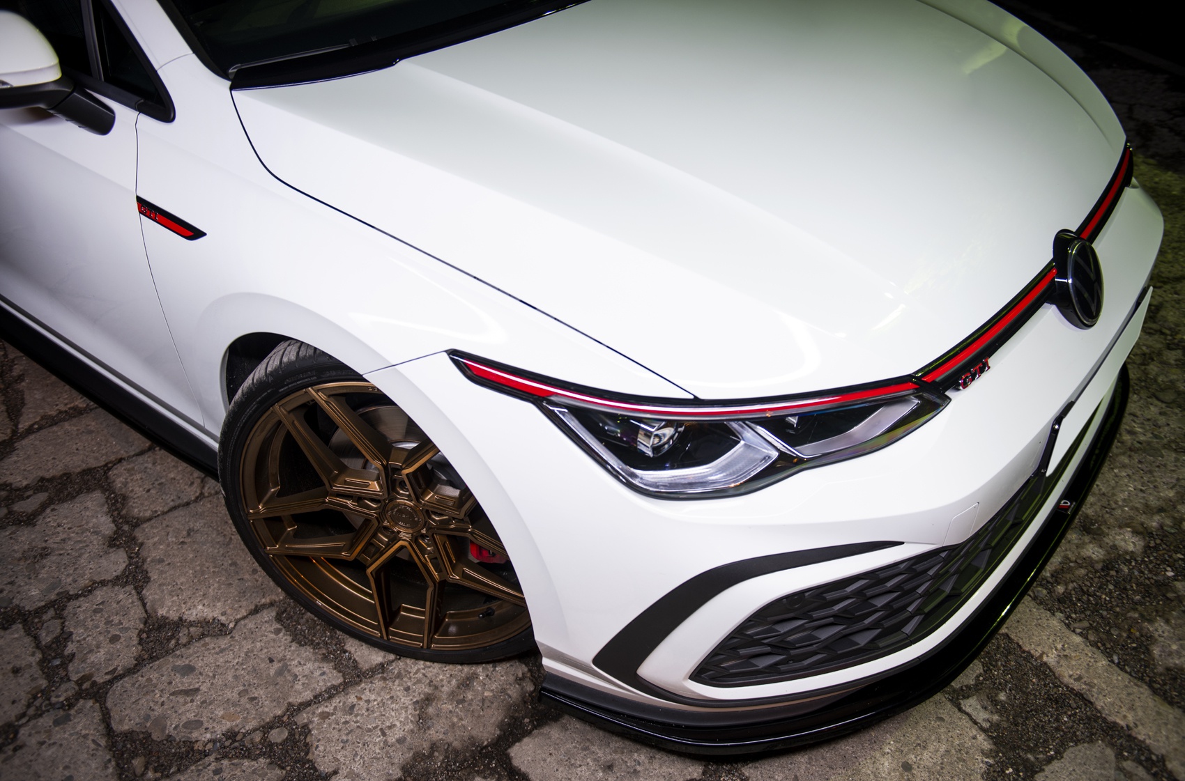 Volkswagen Golf / R / GTI