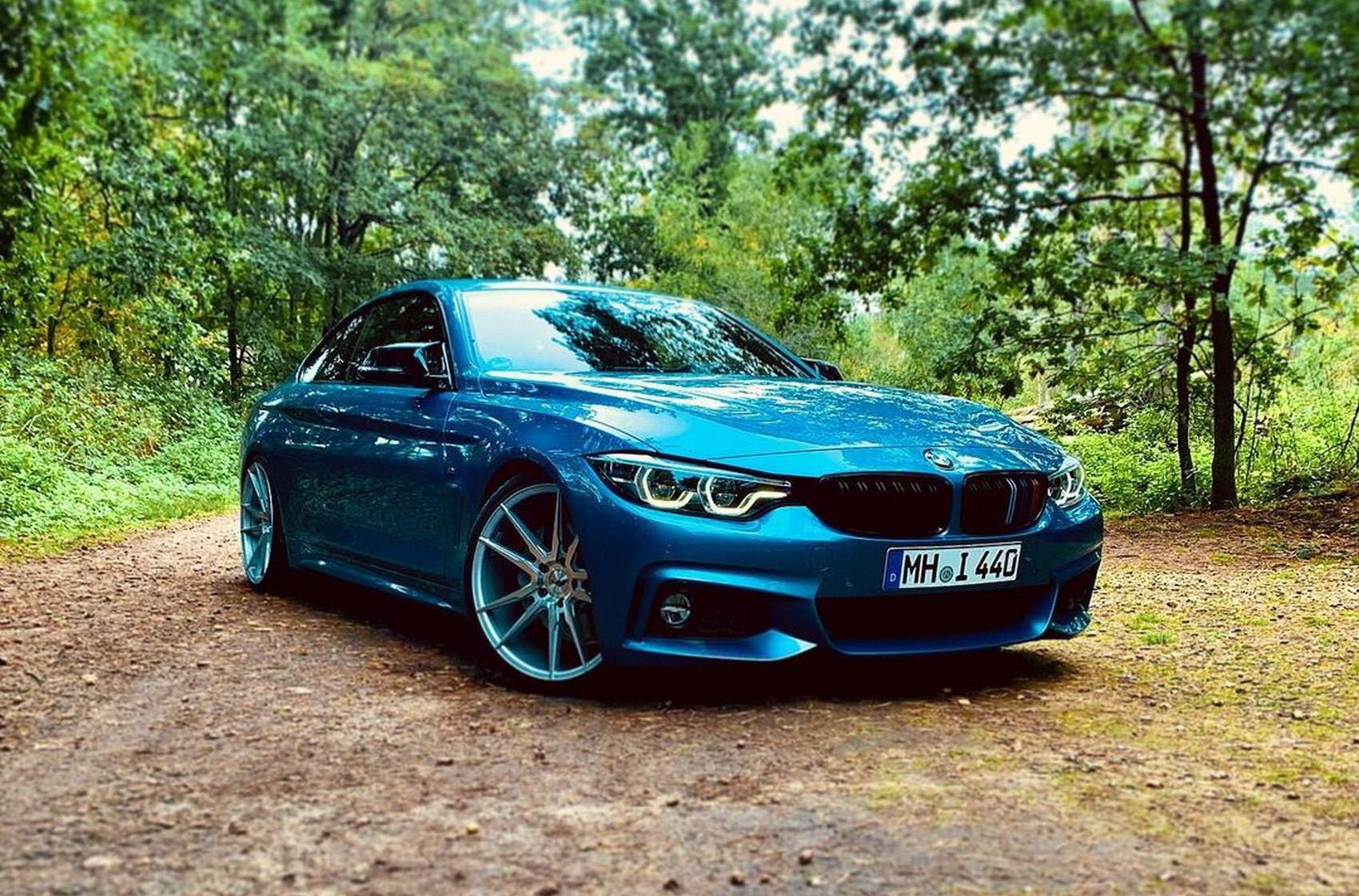 BMW 4 Series / M4