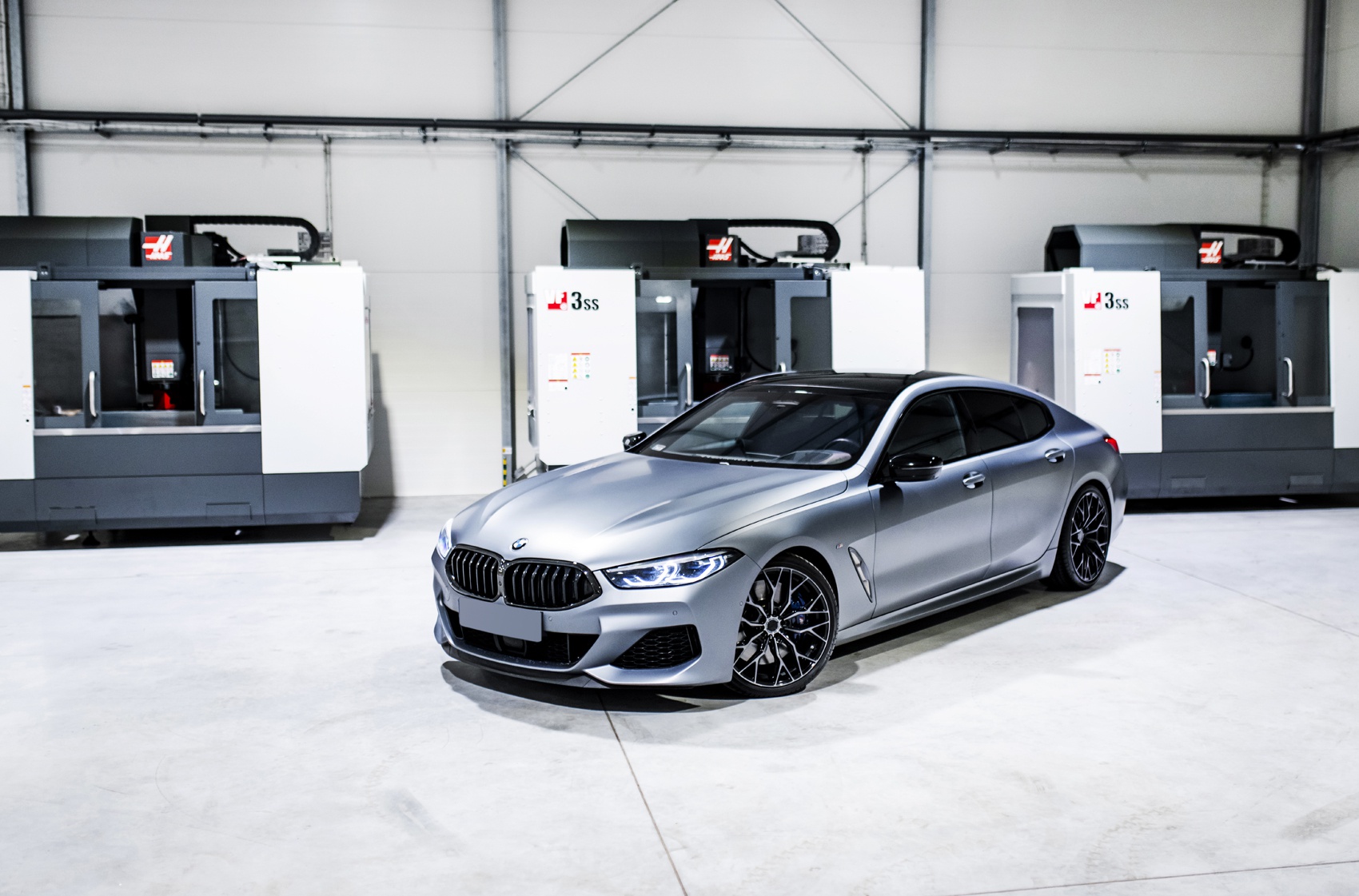 BMW 8 Series / M8