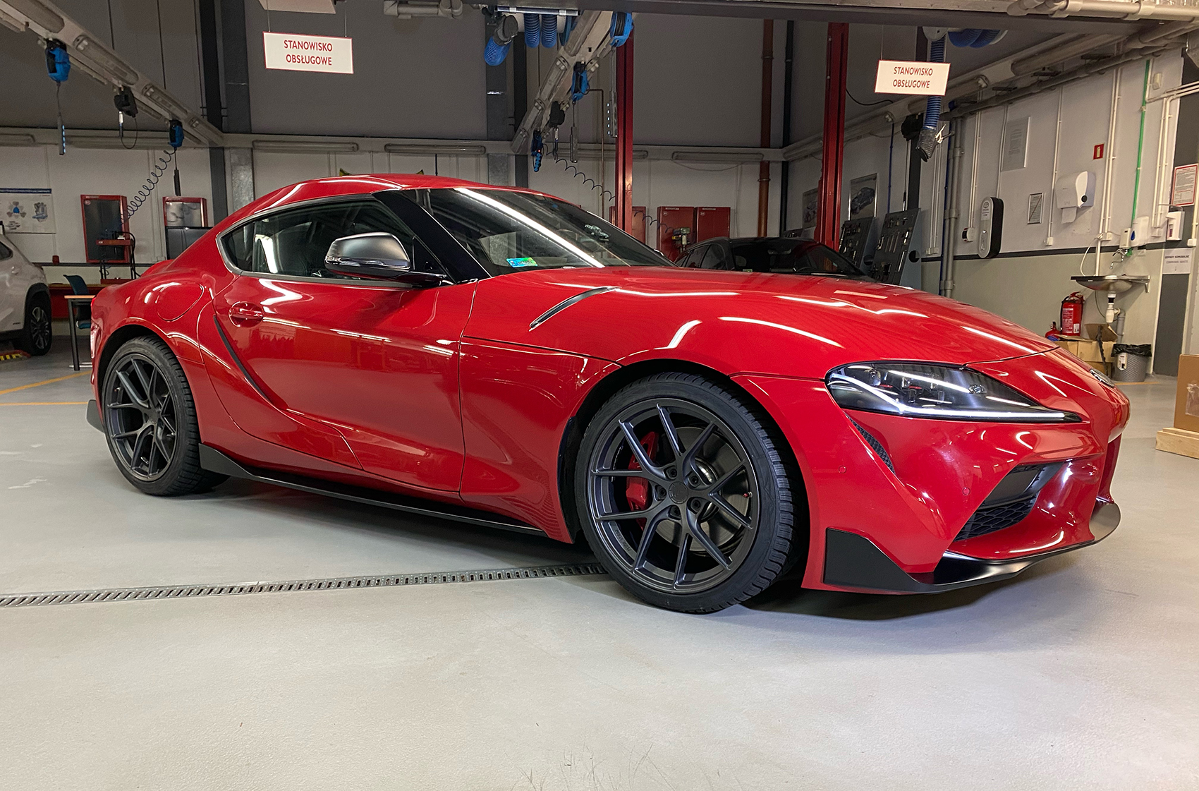 japan-racing-sl01-532-01