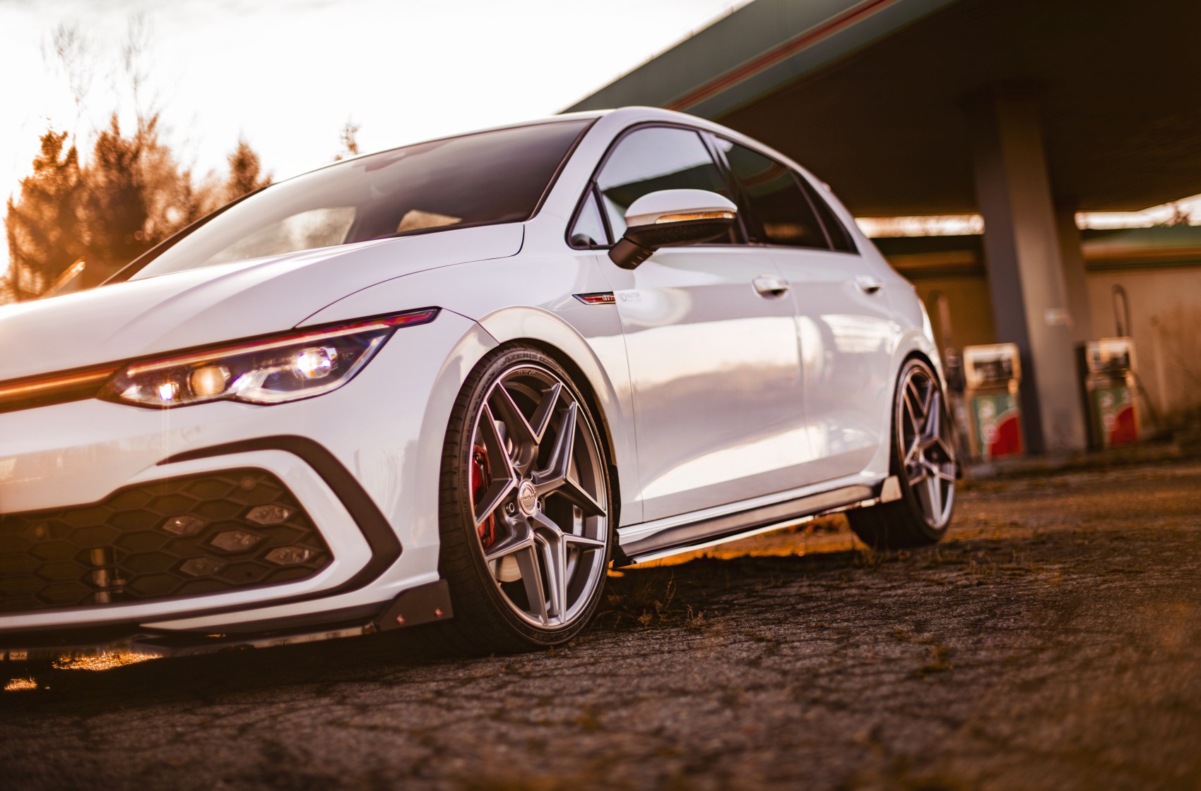 Volkswagen Golf / R / GTI