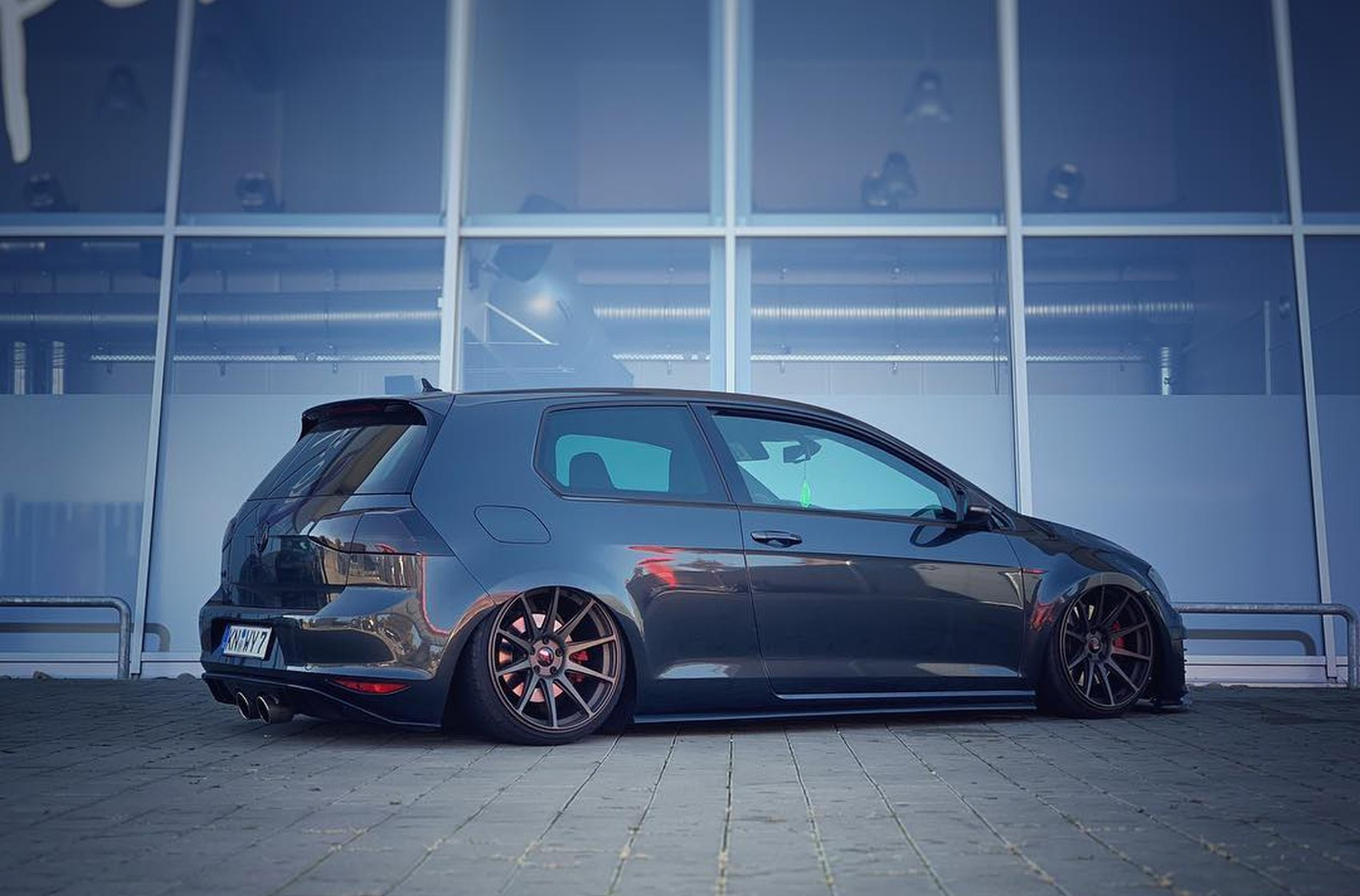Volkswagen Golf / R / GTI