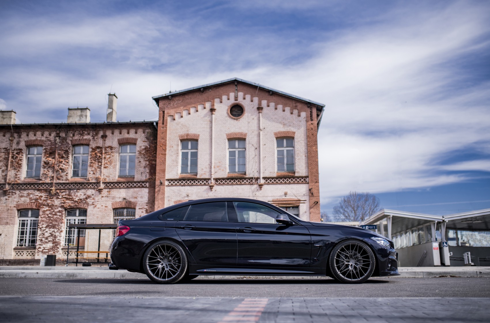 BMW 4 Series / M4