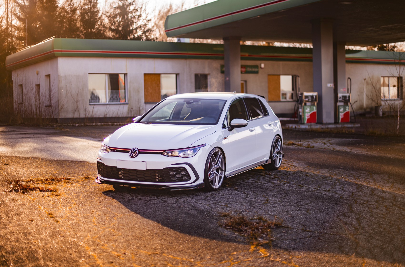 Volkswagen Golf / R / GTI