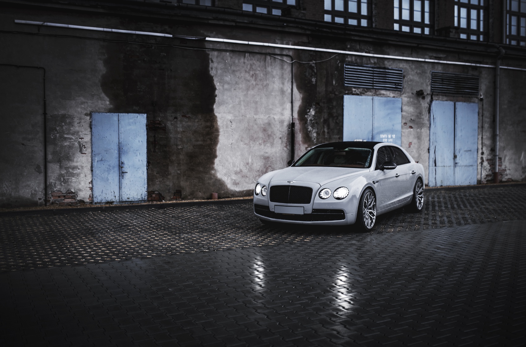 Bentley Continental Flying Spur