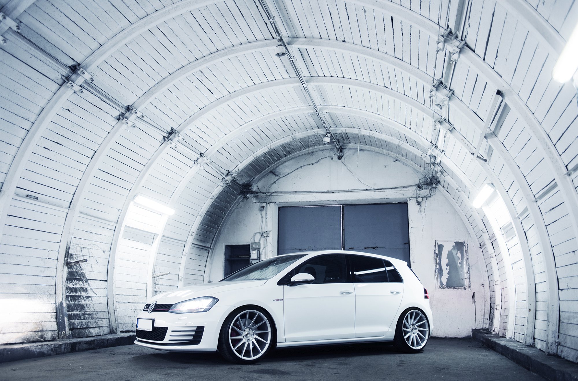 Volkswagen Golf / R / GTI