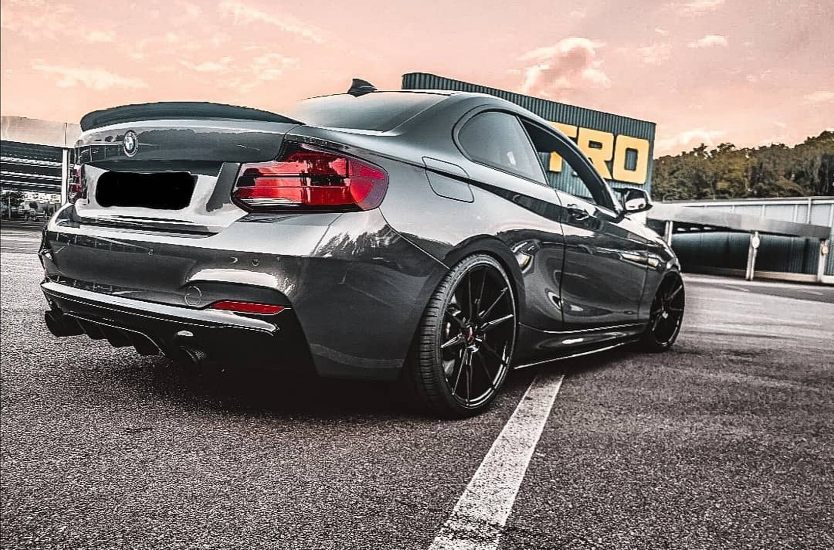 BMW 2 Series / M2