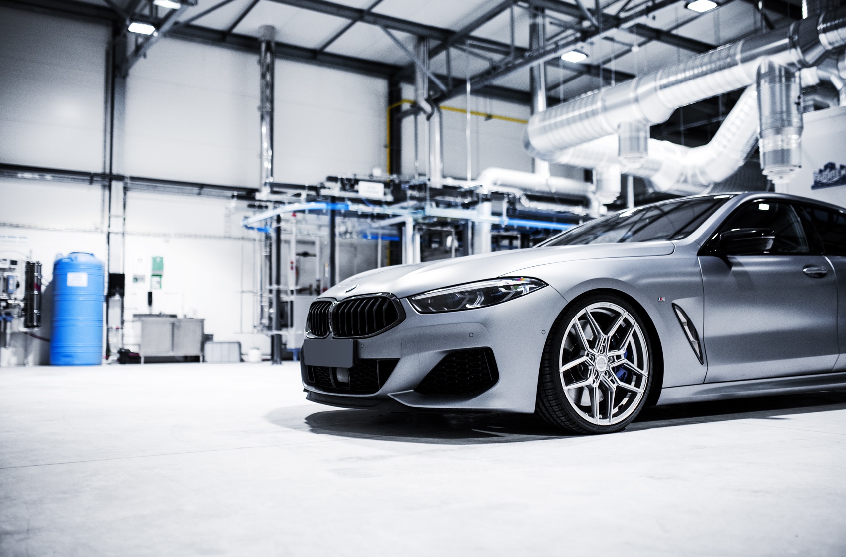 BMW 8 Series / M8