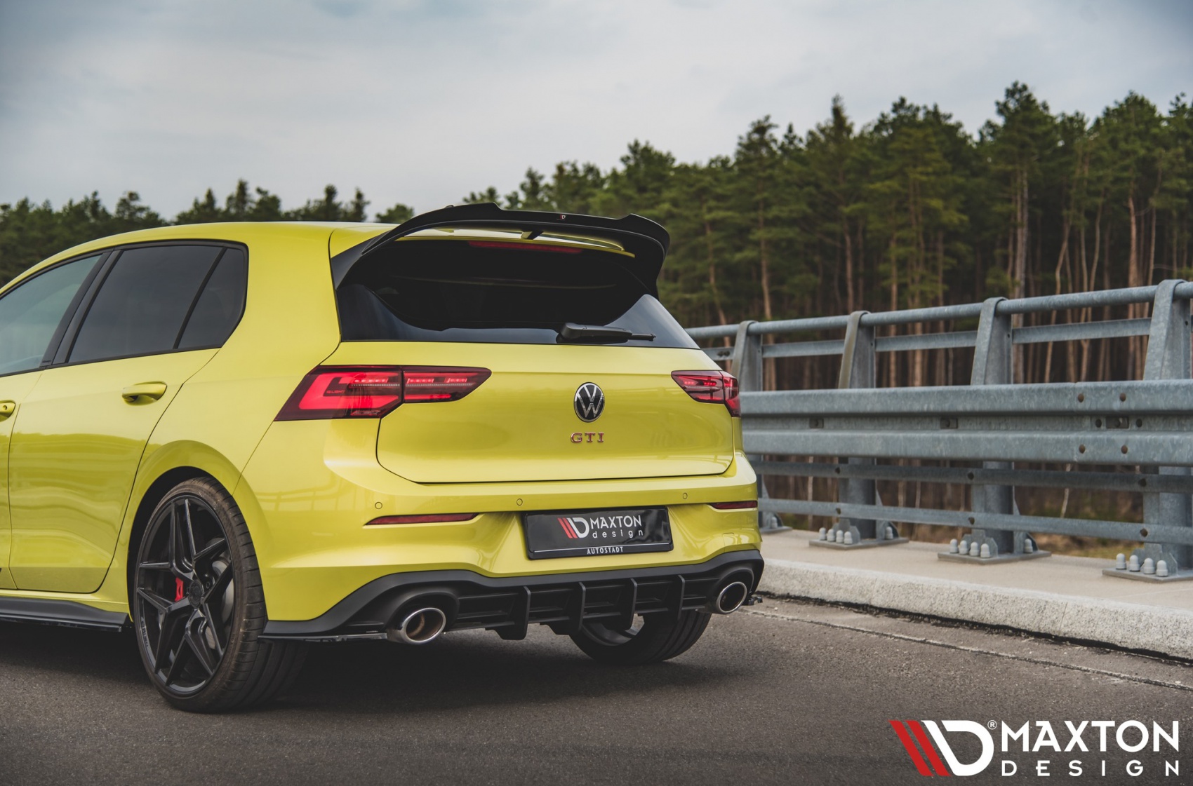 Volkswagen Golf / R / GTI