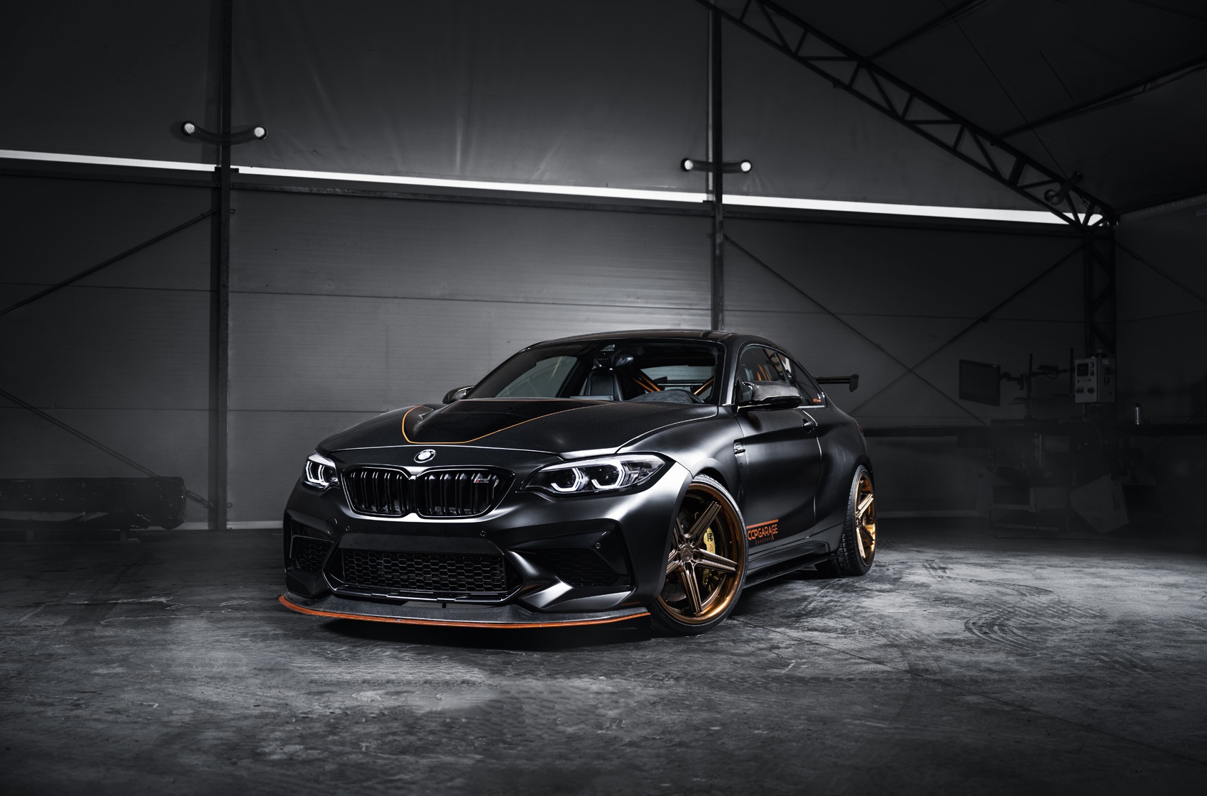 BMW 2 series / M2