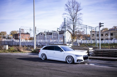 Audi A4 / S4 / RS4