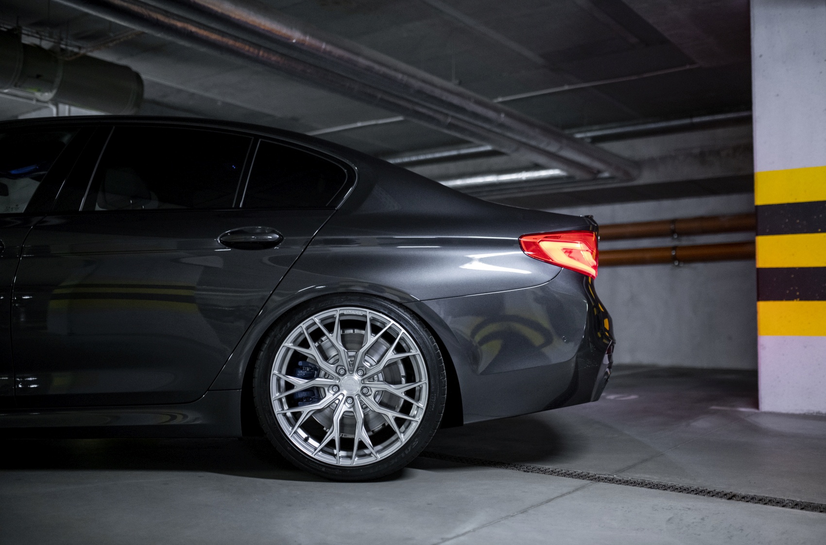 BMW 5 Series / M5
