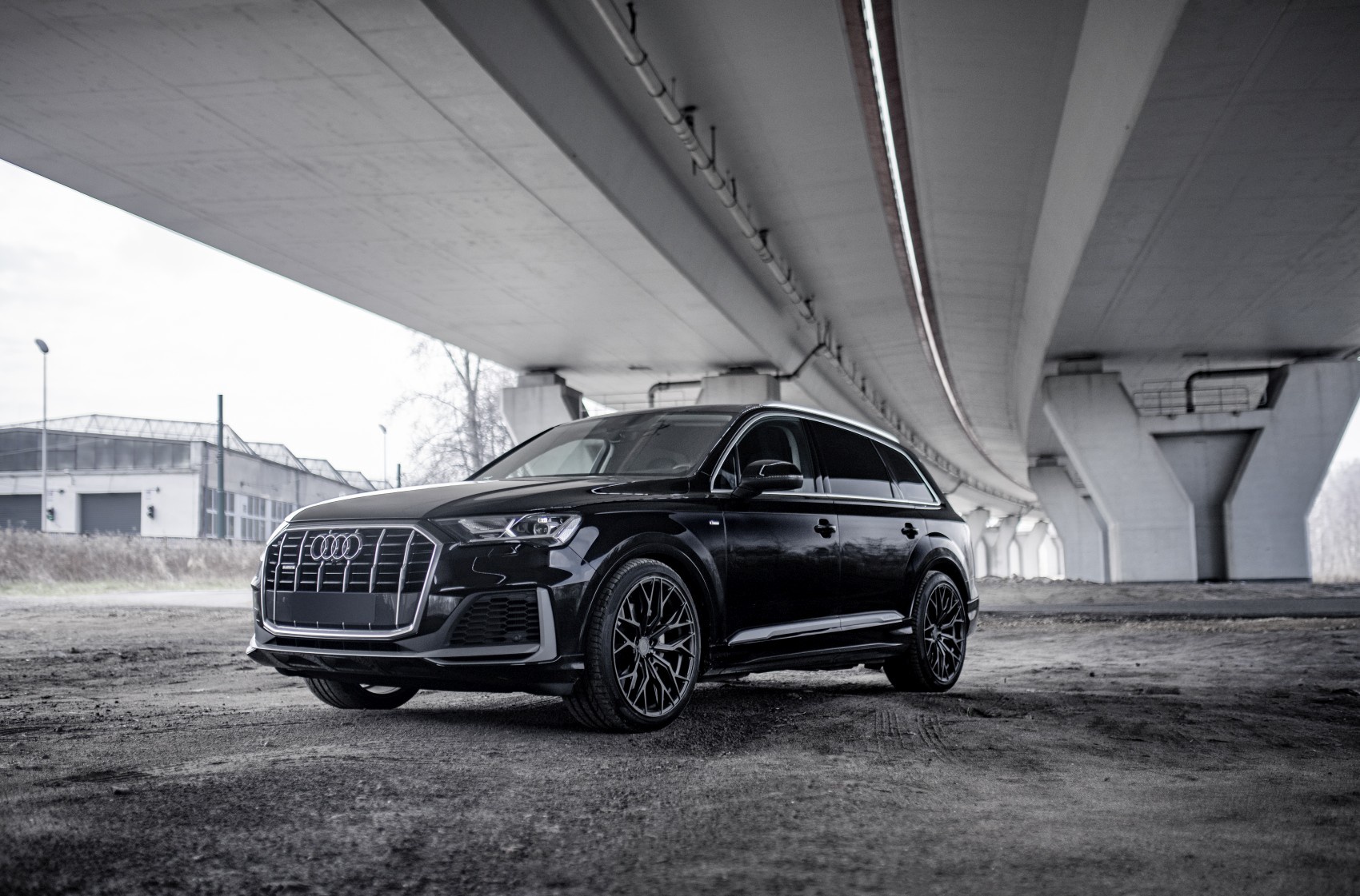 Audi Q7 / SQ7