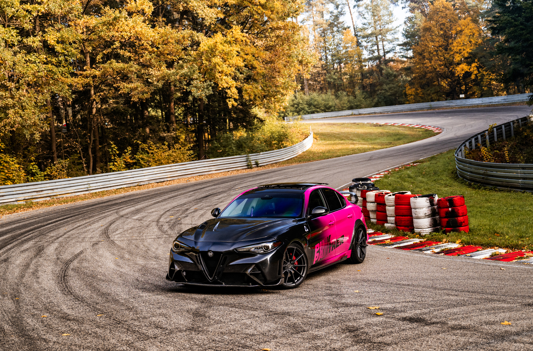 japan-racing-sl02-2218-01