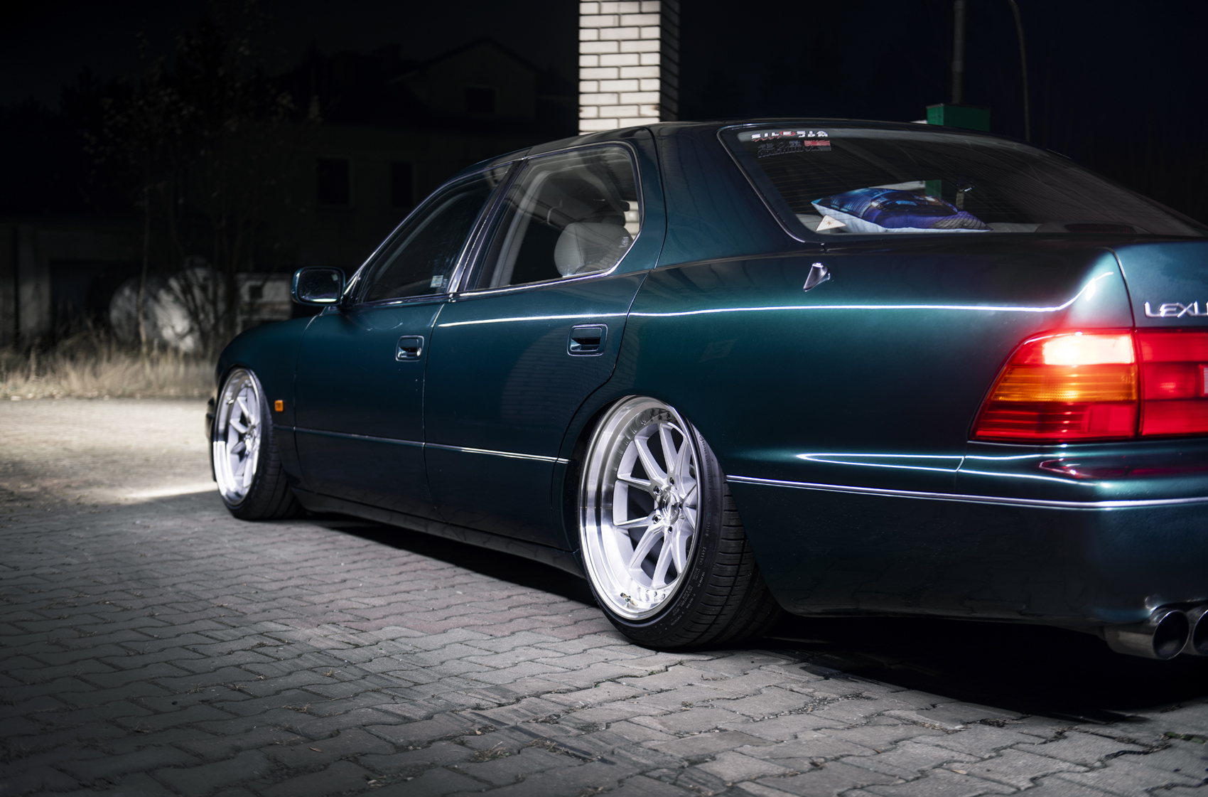 Lexus LS400