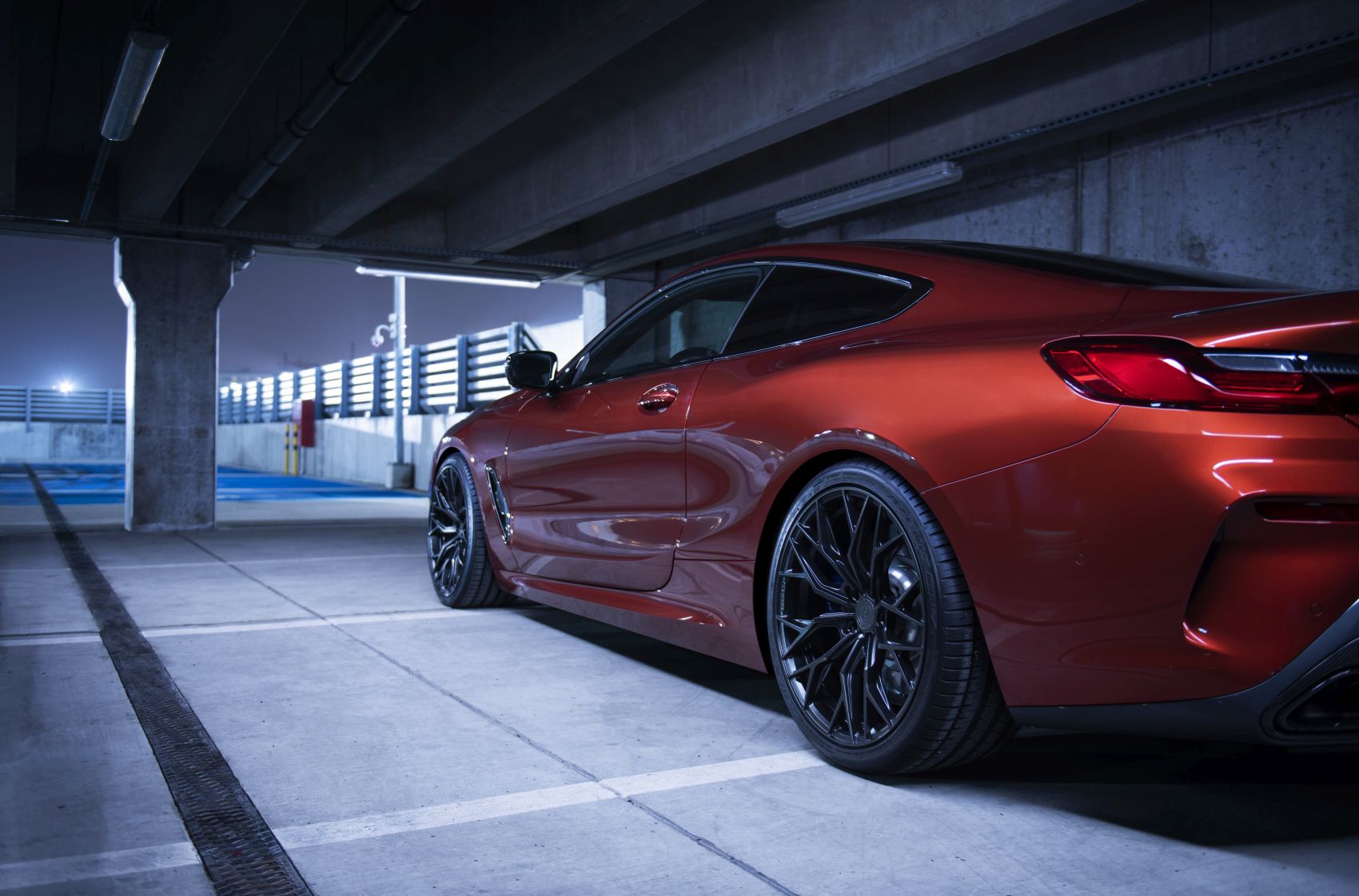 BMW 8 Series / M8
