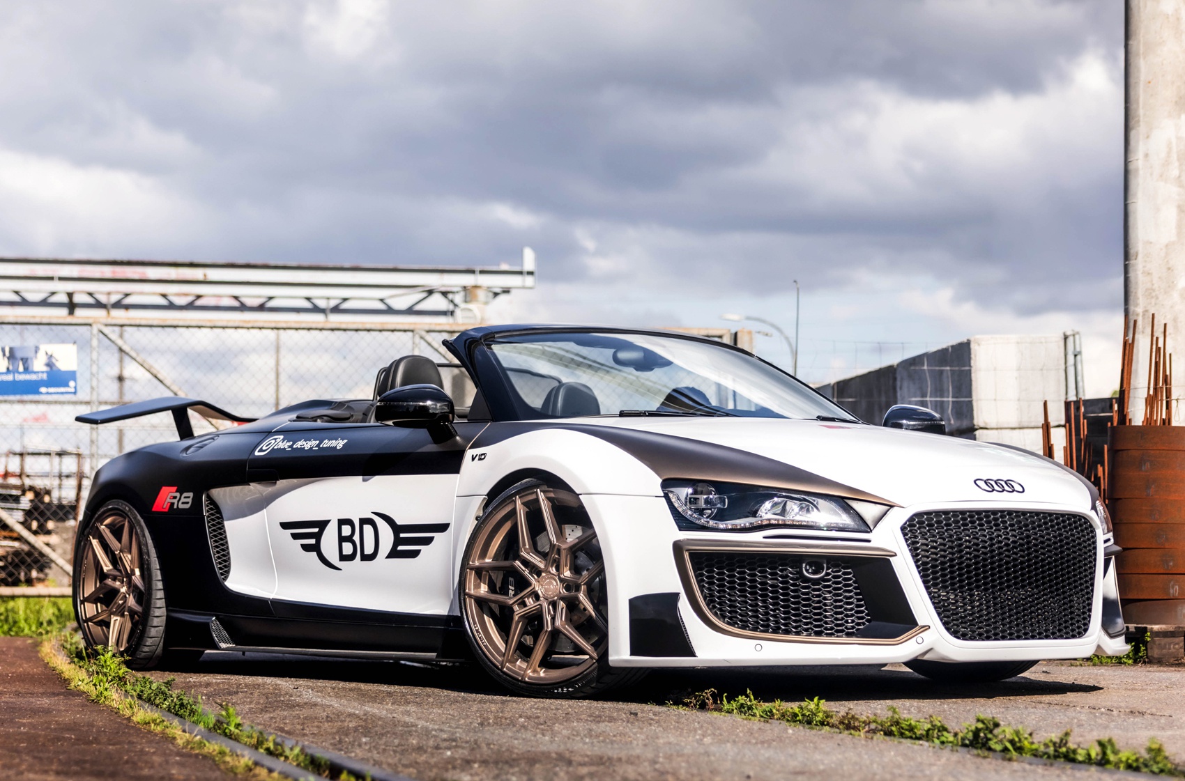 Audi R8