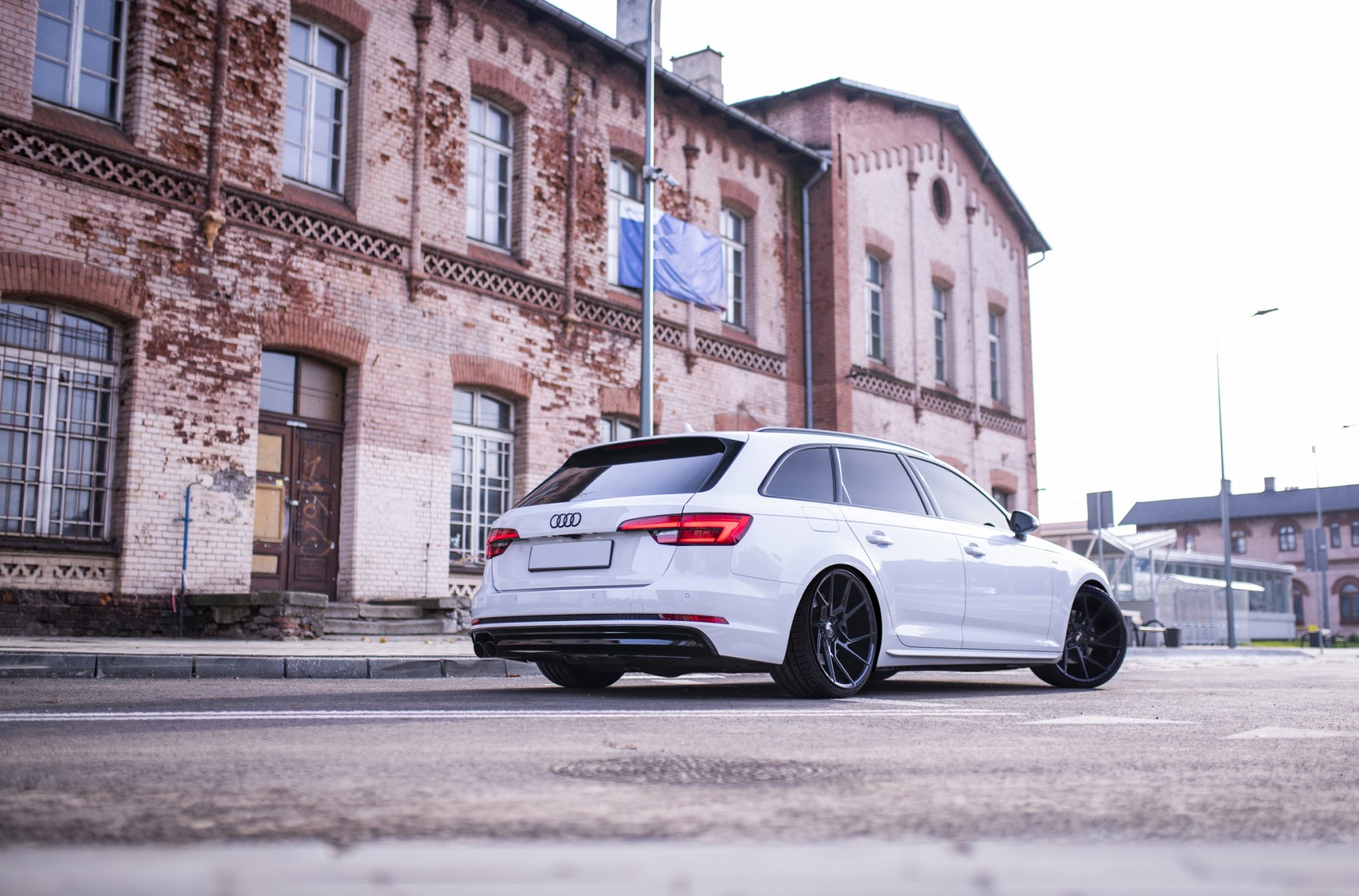 Audi A4 / S4 / RS4