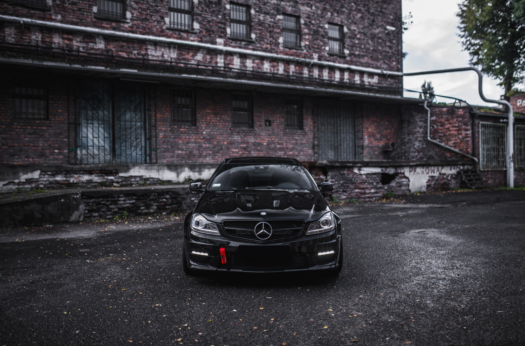 Mercedes C63 AMG