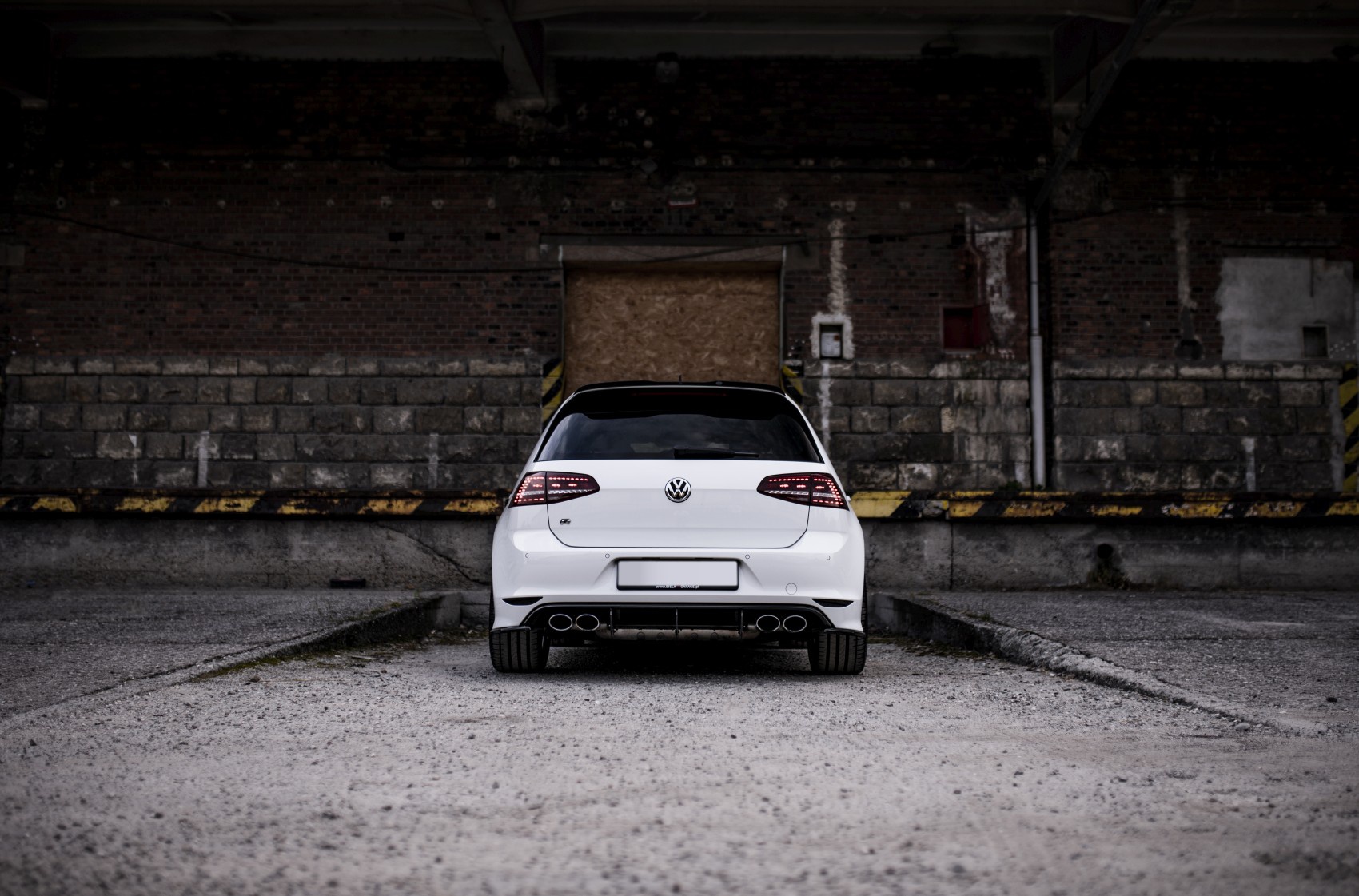 Volkswagen Golf / R / GTI