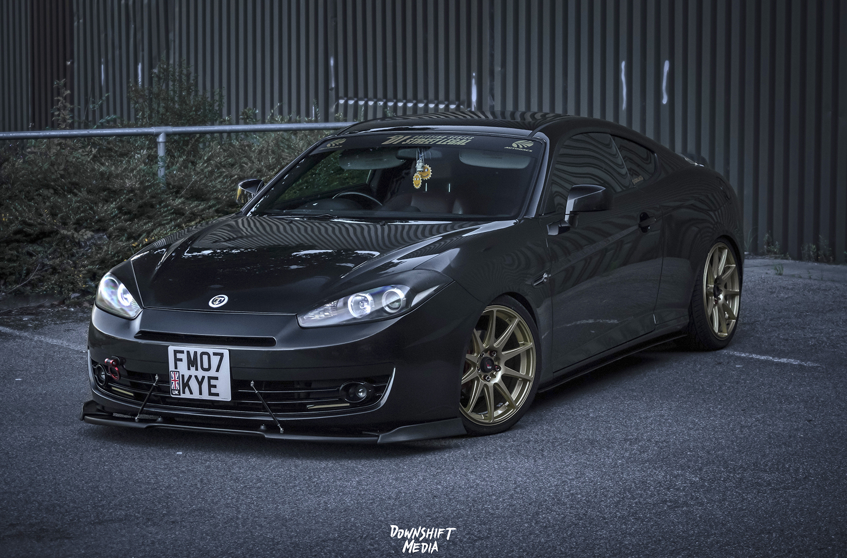 japan-racing-jr11-238-01