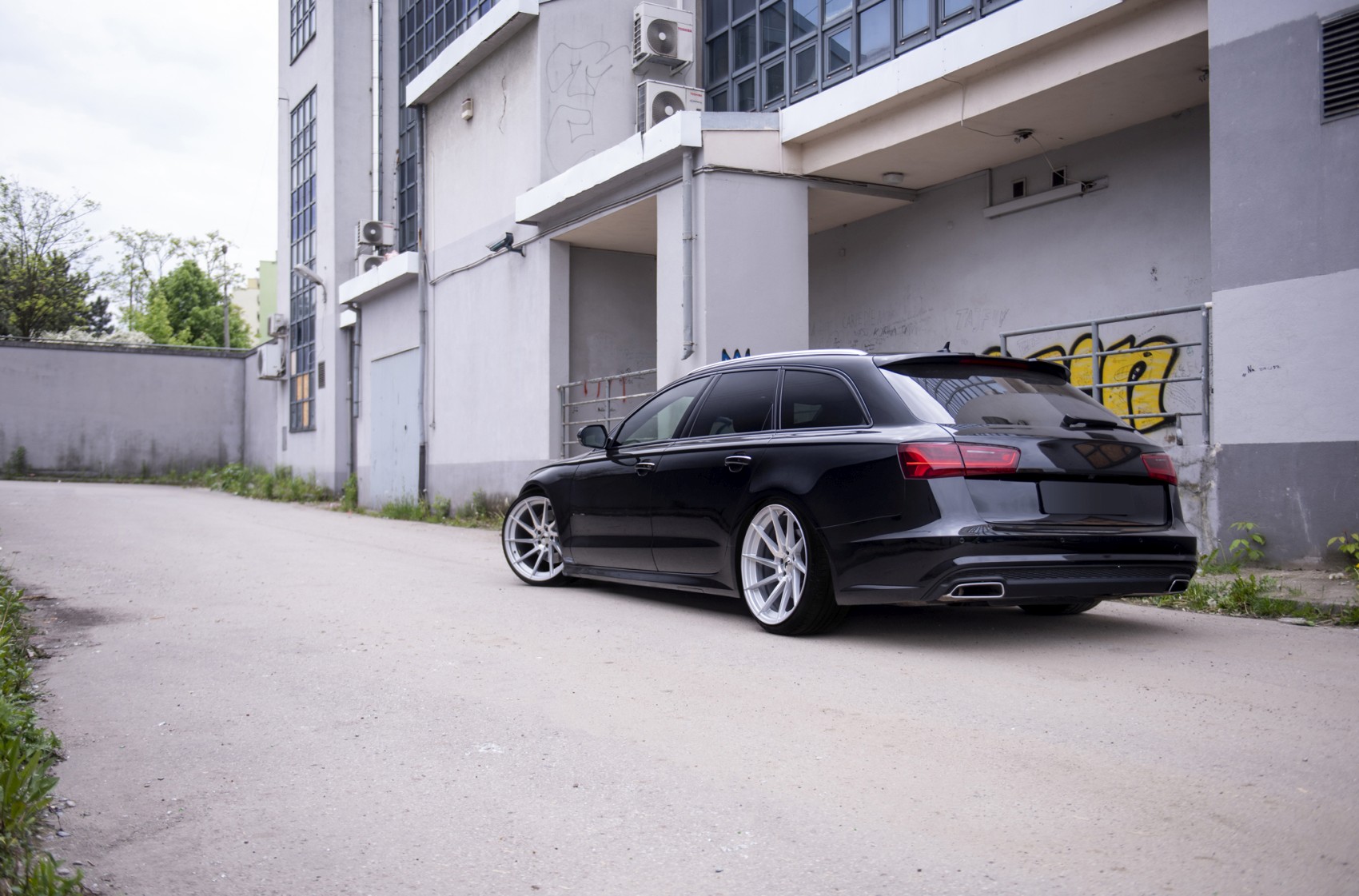 Audi A6 / S6 / RS6