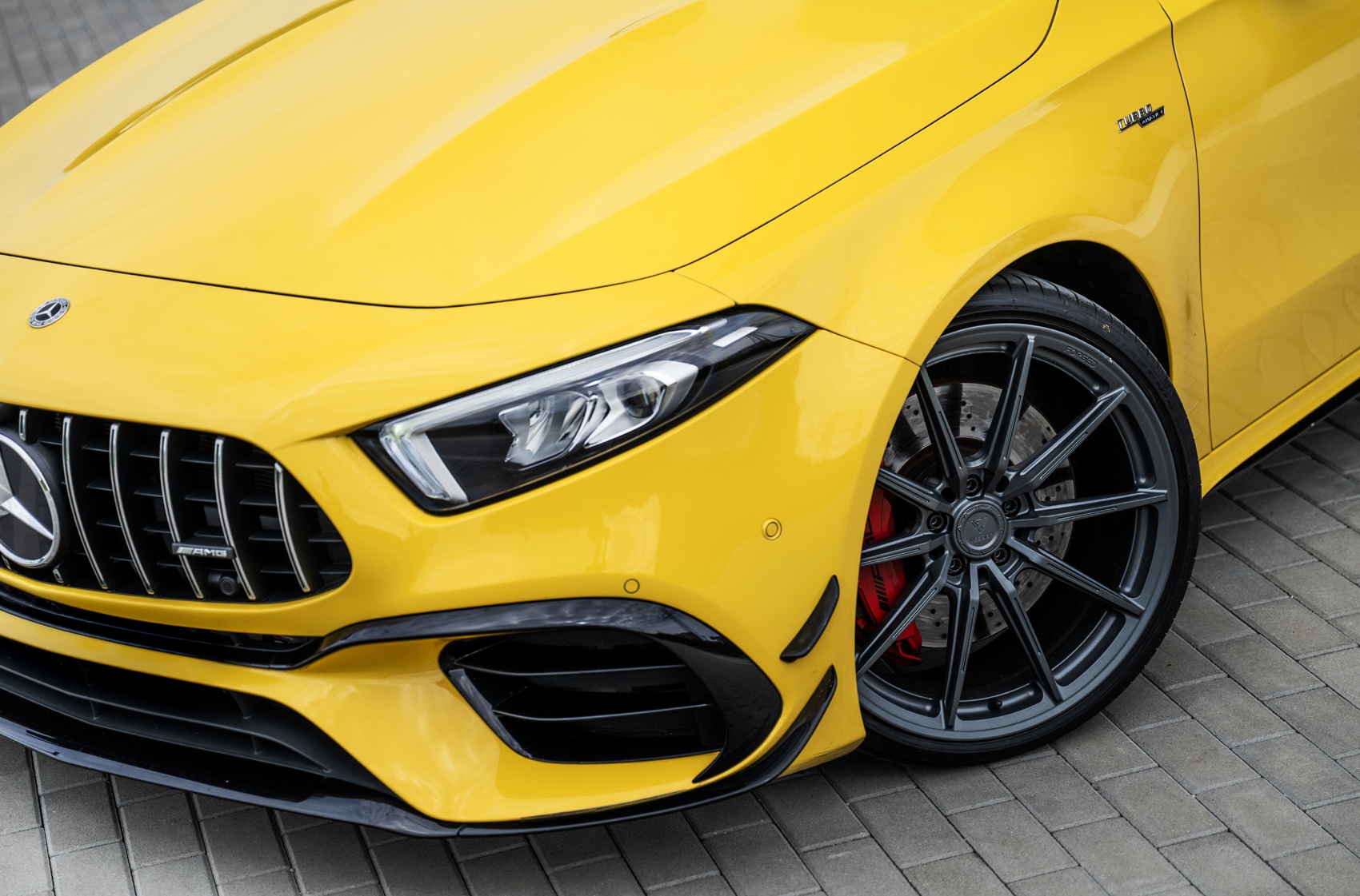 Mercedes A45s AMG