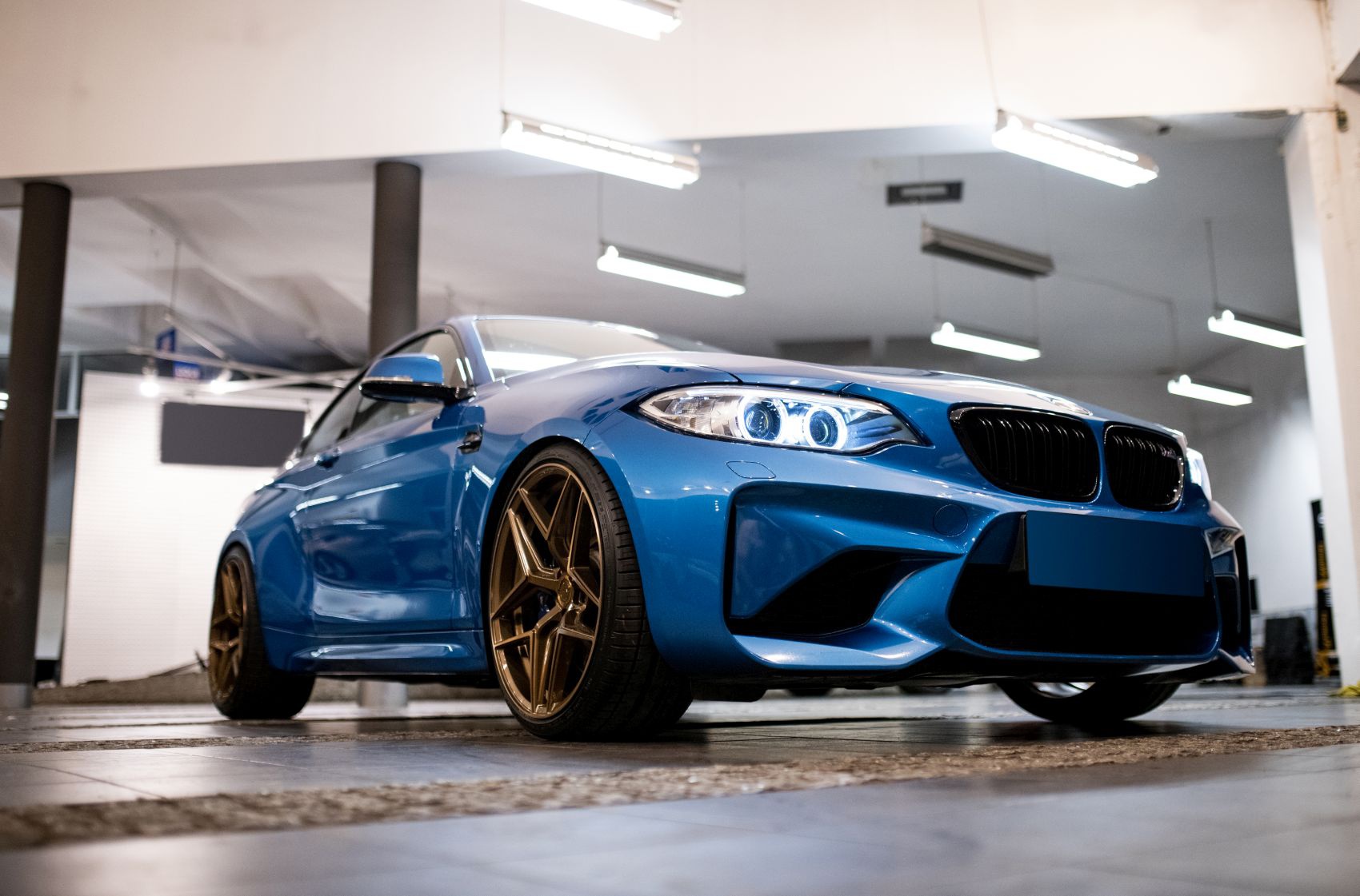 BMW 2 Series / M2