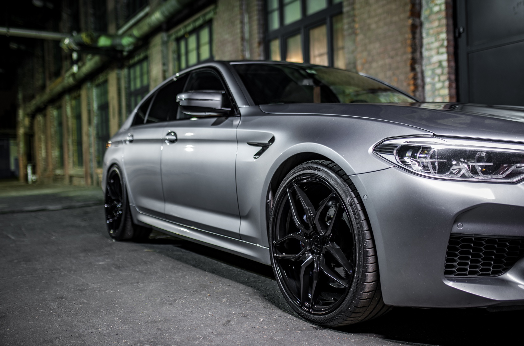 BMW 5 series / M5