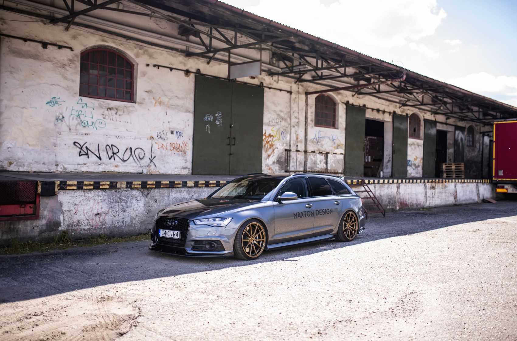 Audi A6 / S6 / RS6