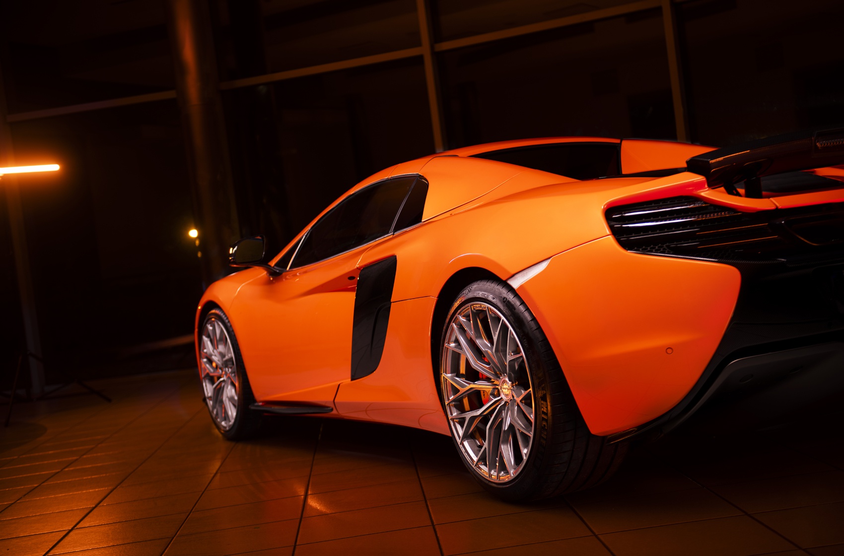 McLaren 650s