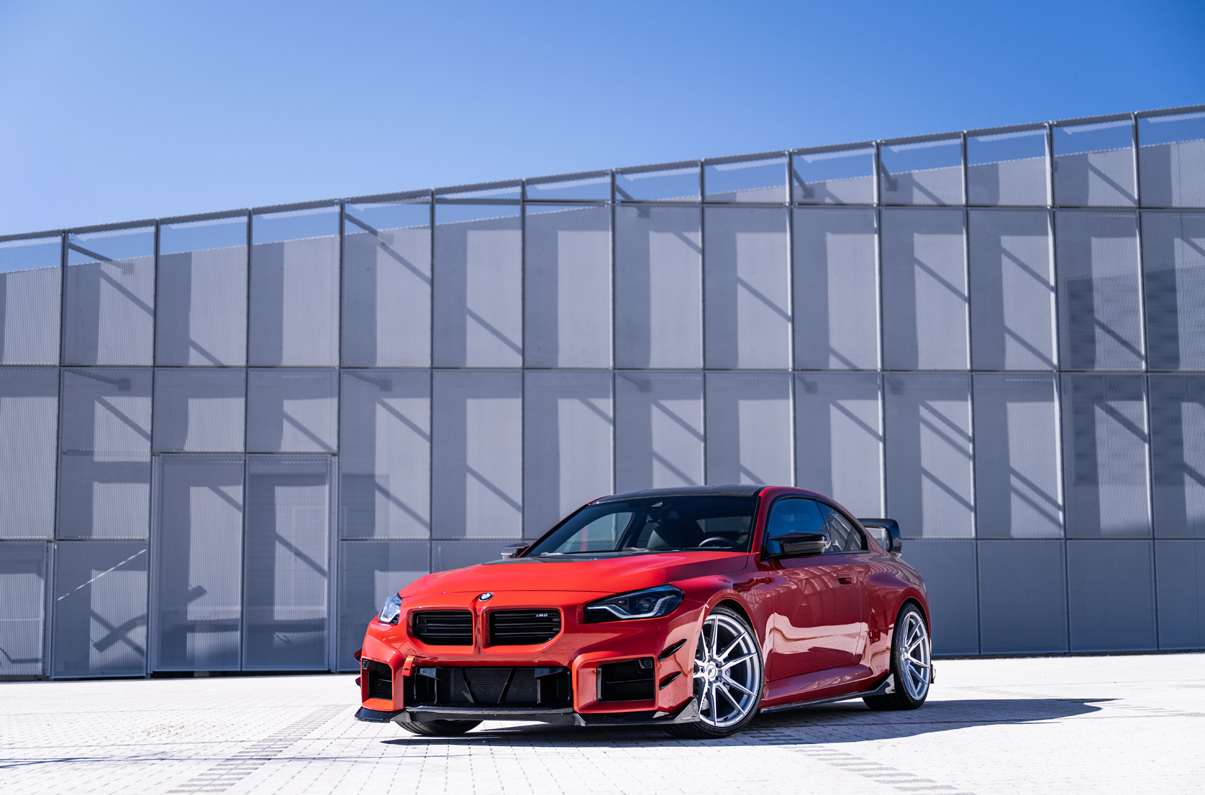 japan-racing-jr21-2437-01