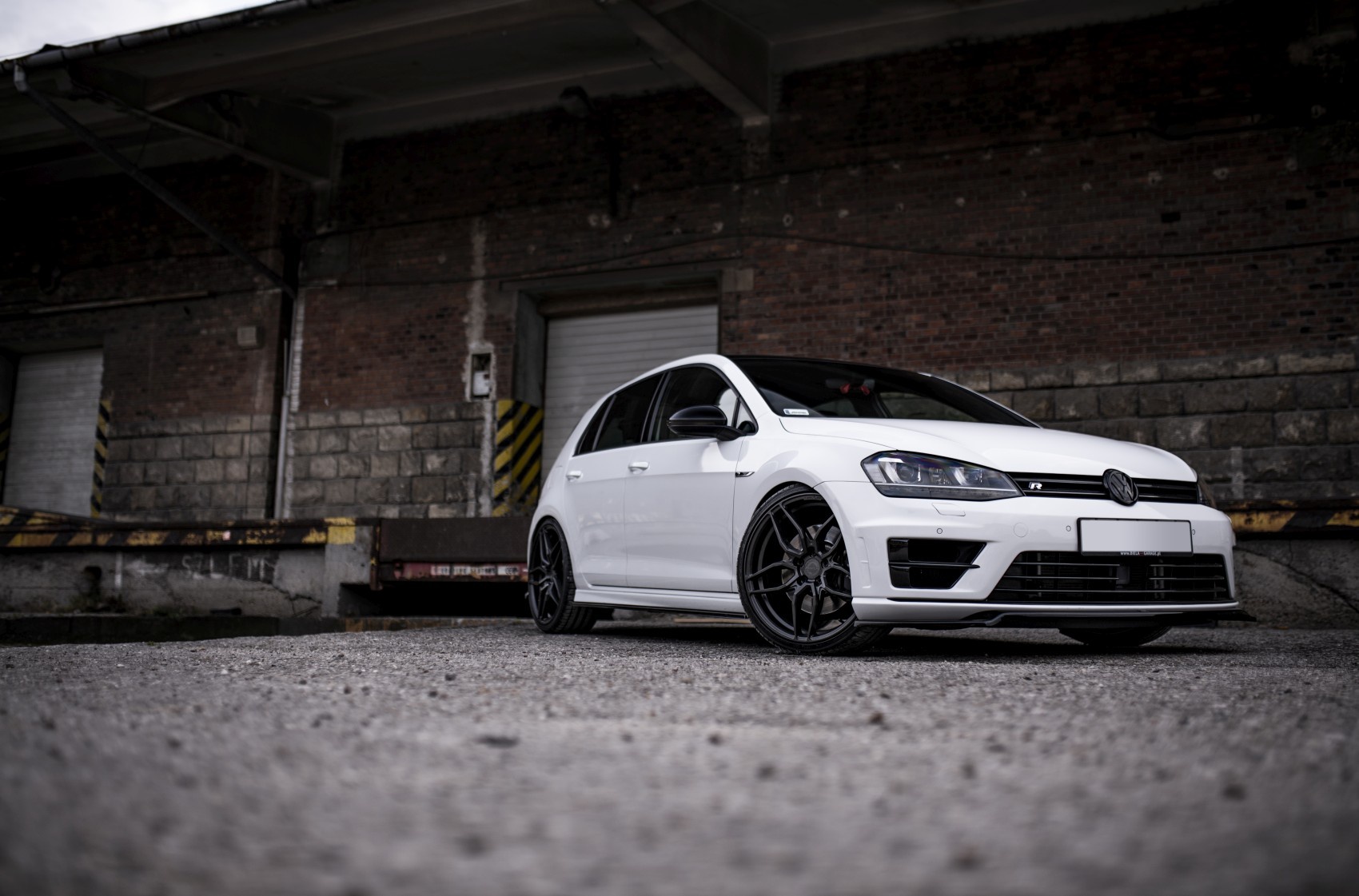 Volkswagen Golf / R / GTI