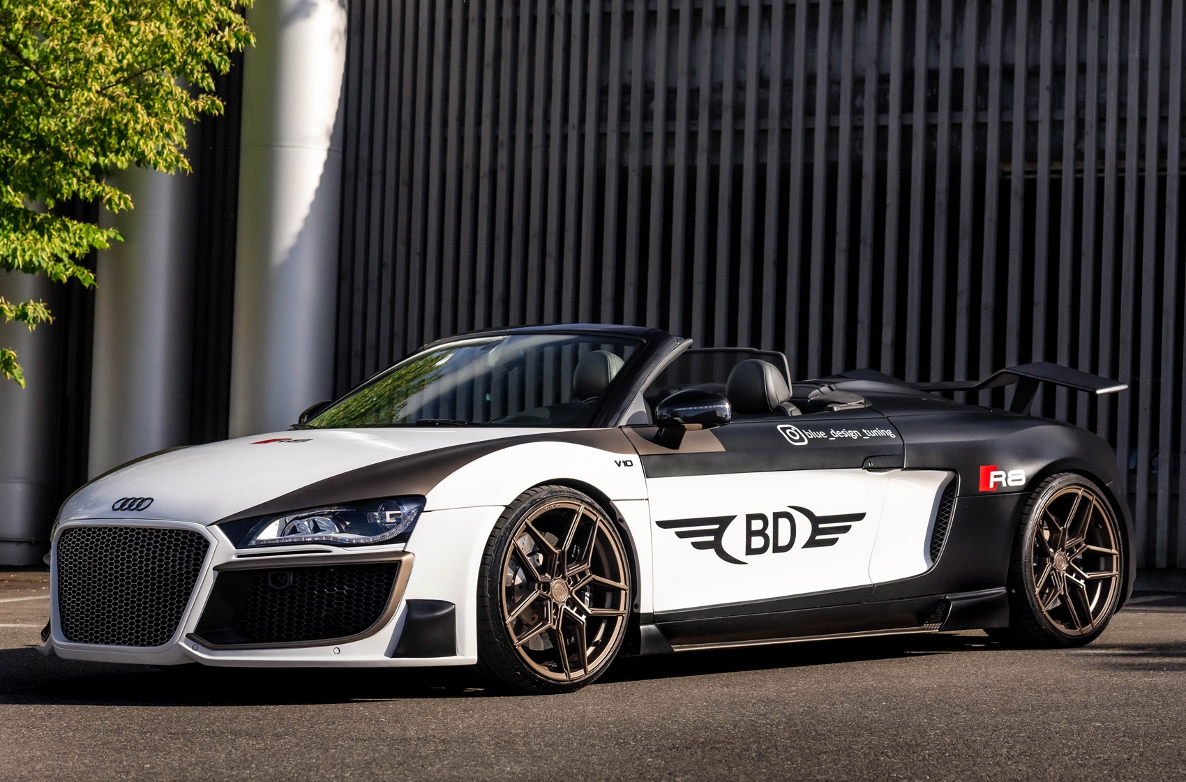 Audi R8
